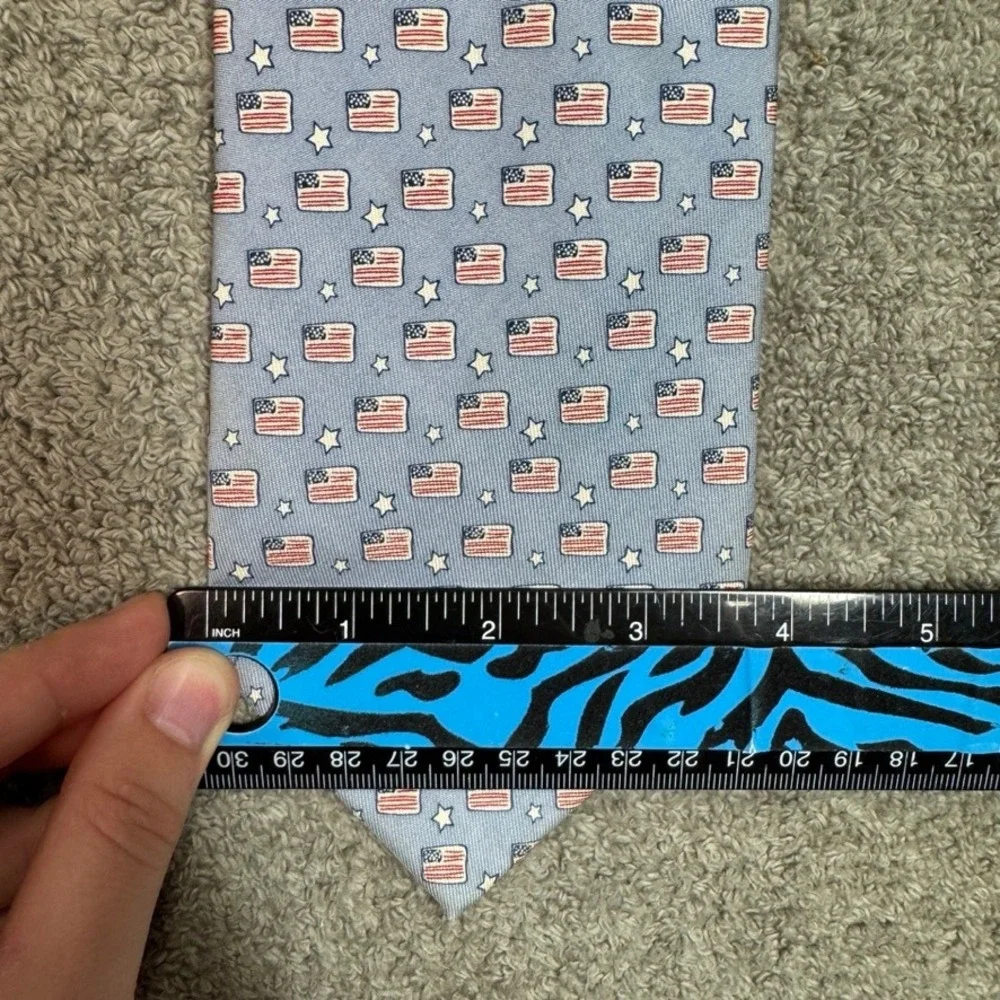 Vineyard Vines Mens American Flag Stars Silk Tie Patriotic USA Made Hand Made